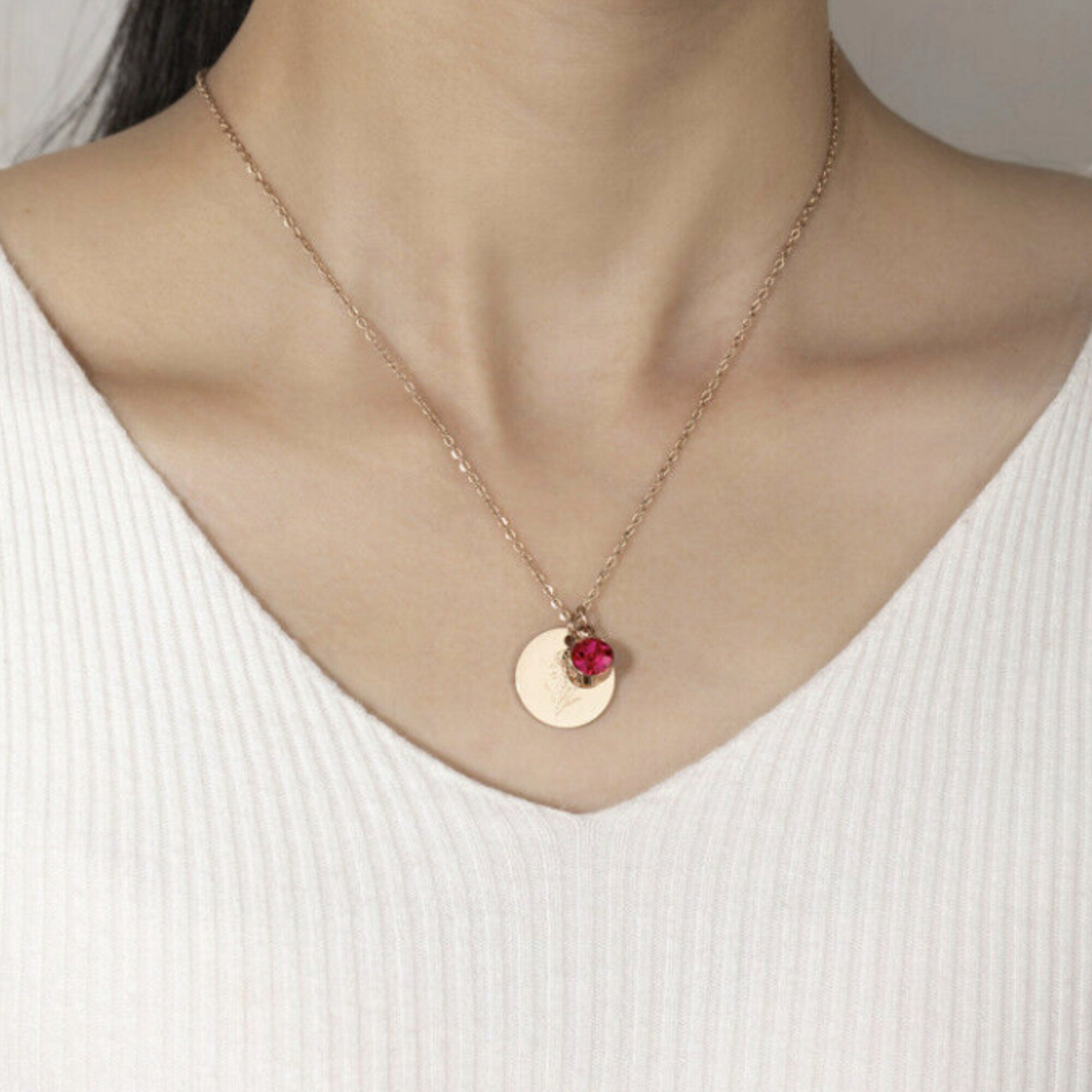 Flower Necklace Engraved Floral Birthstone Necklace Birth Dainty Flower Jewelry Memorial Remembrance Personalized Gifts for Her Christmas