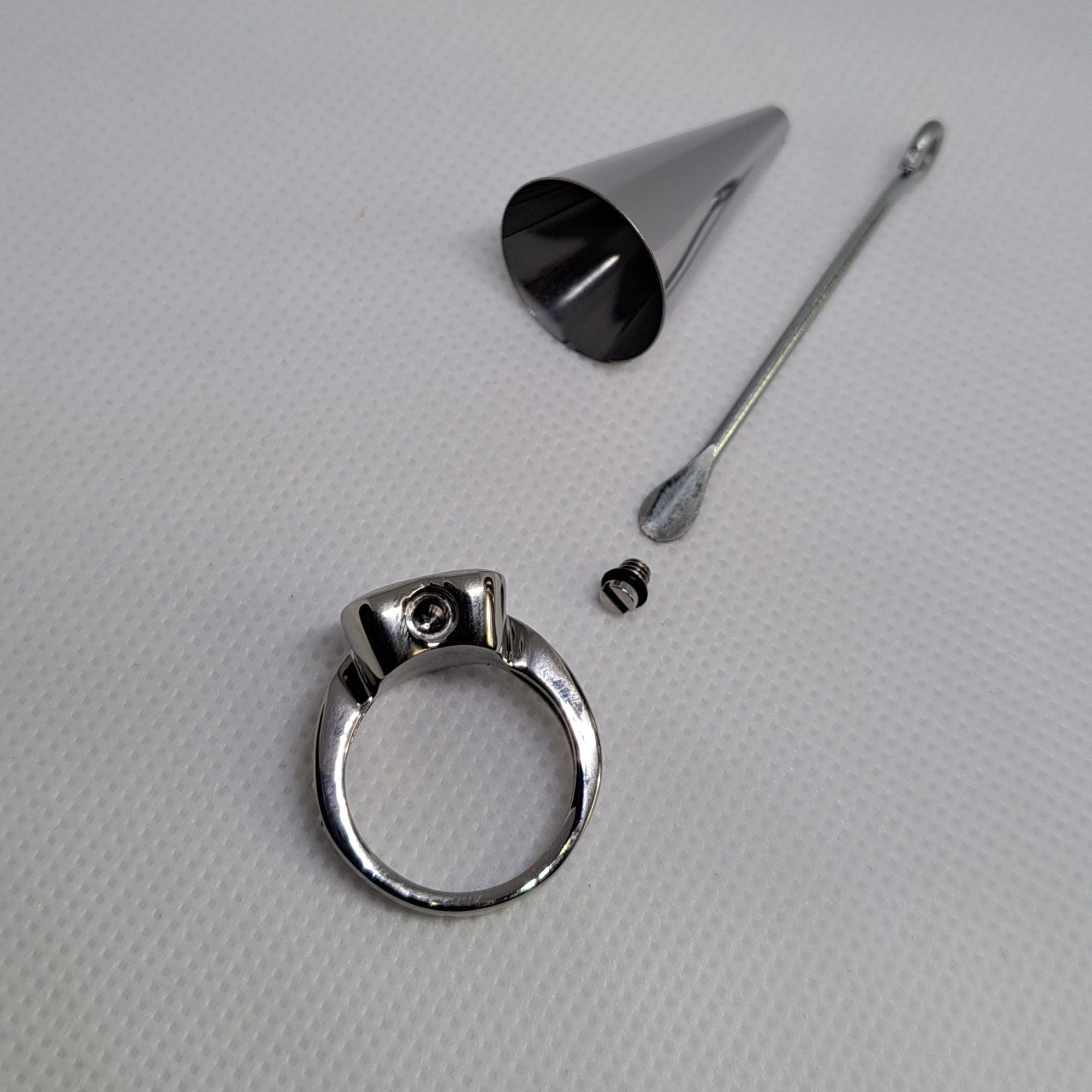 Custom Engraved Cremation Urn Ring Ashes Jewelry Rings Keepsake Personalized Pet Memorial Human Urns Women Adults Memorial Locket Ring