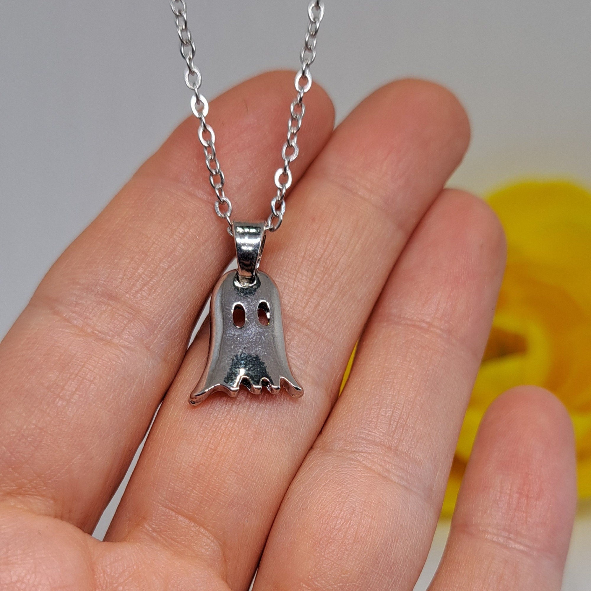 Kids Ghost Necklace – Personalized Halloween Pendant Gift for Girls